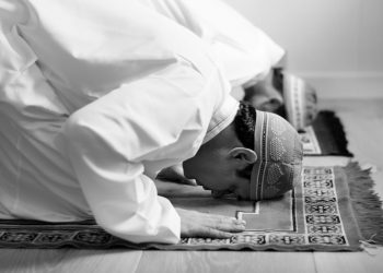 cara menentukan arah kiblat