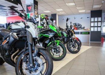 kredit motor ditarik leasing