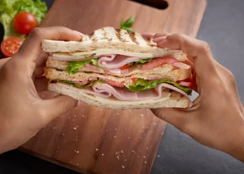 generasi sandwich