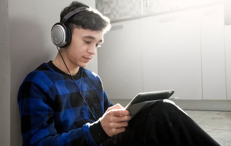 cari judul lagu