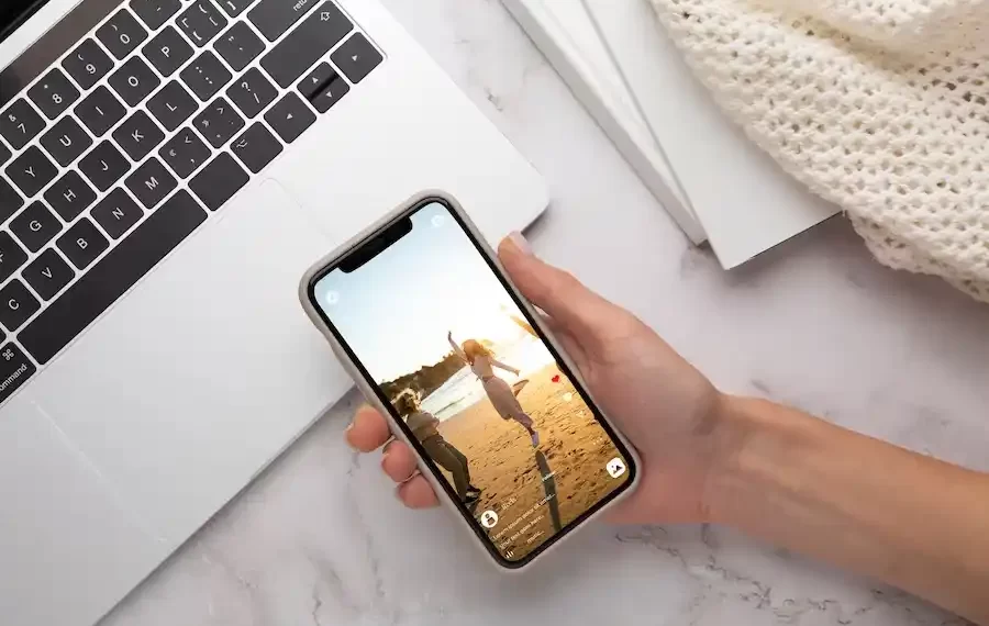 Perbedaan iphone inter dan ibox