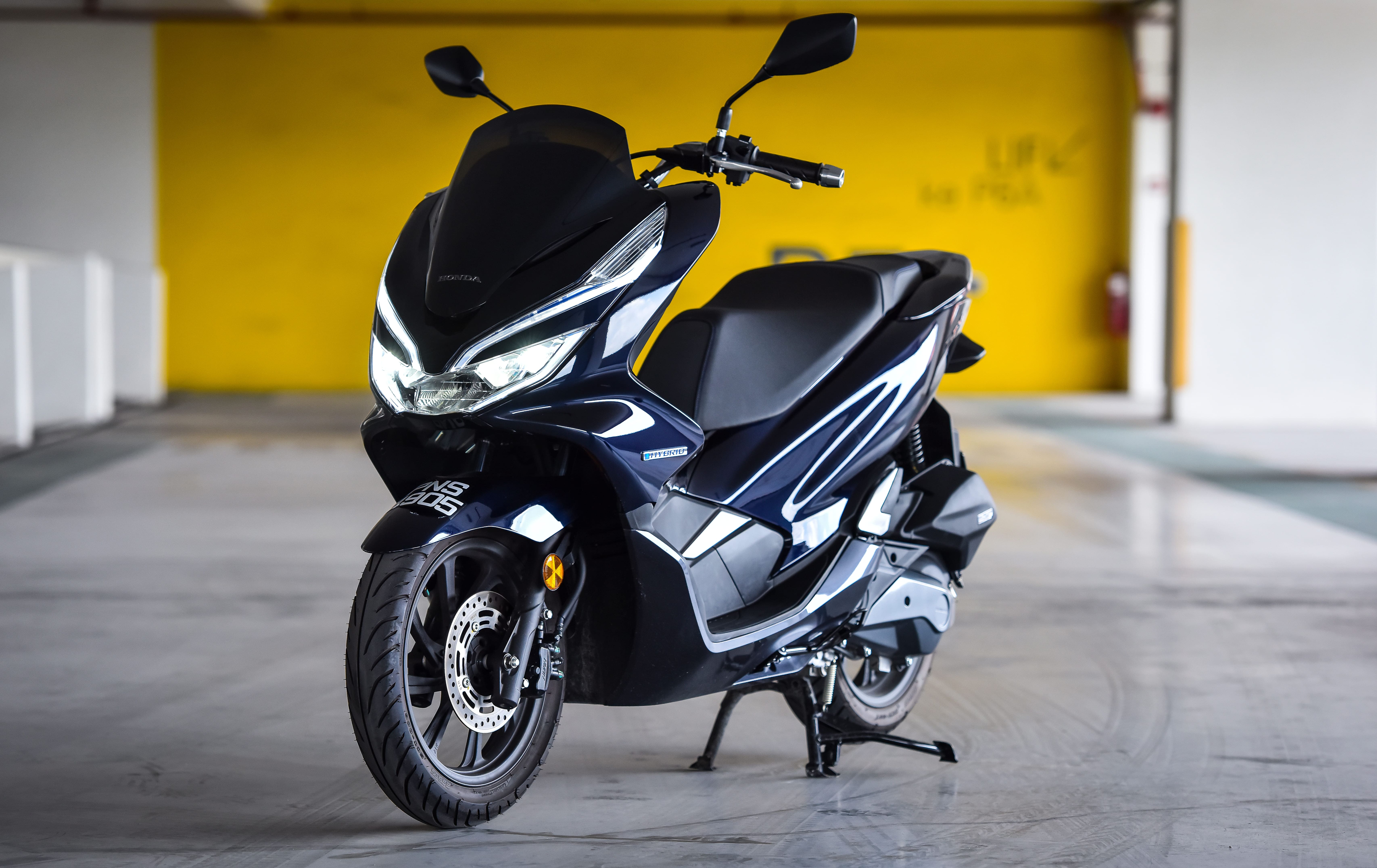 Kisaran Harga Motor PCX Baru dan Bekas: Update Terbaru 2025