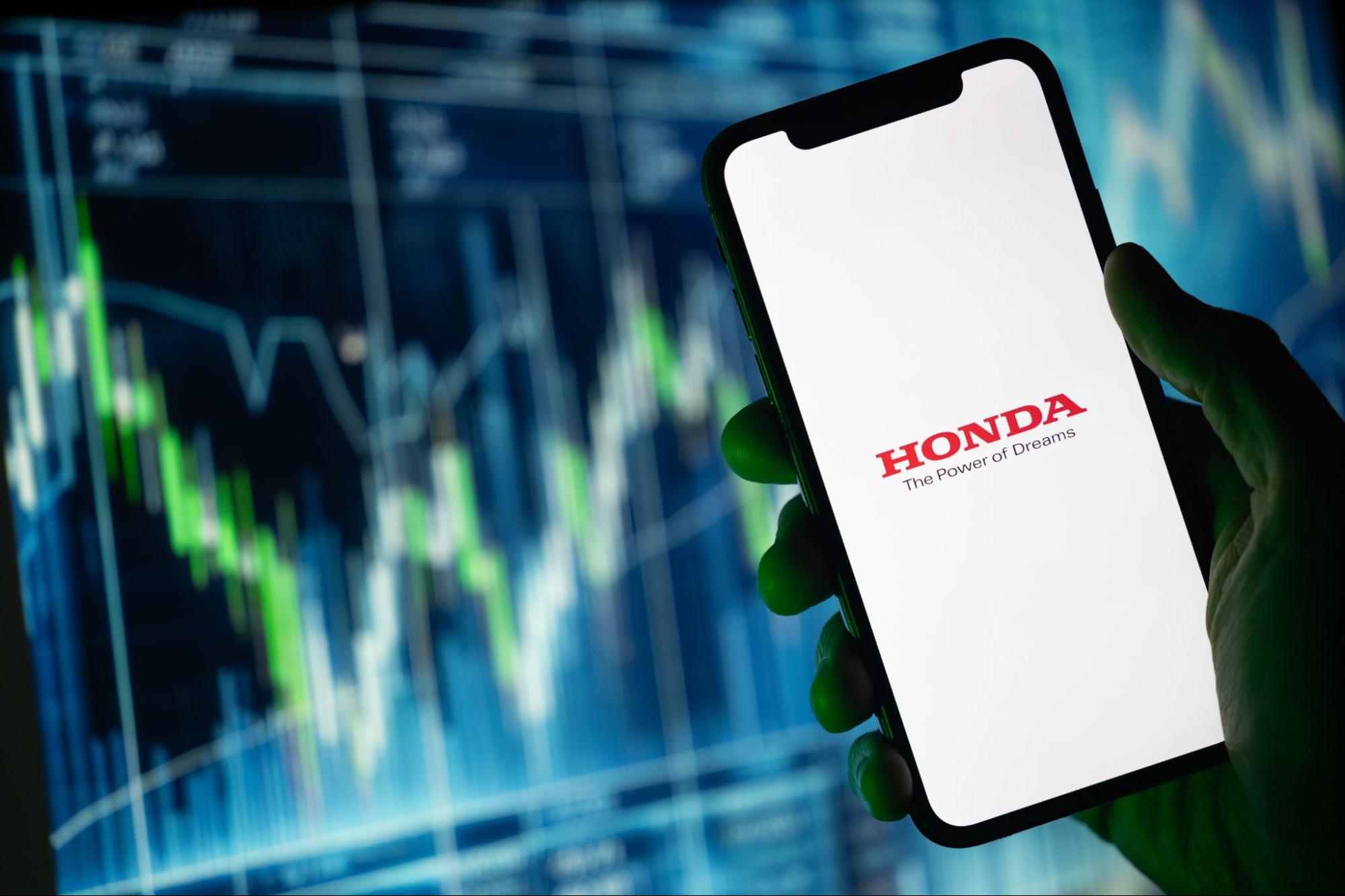 Mau Mobil Honda Idaman? Ini Trik Cicilan Ringan yang Bisa Kamu Coba
