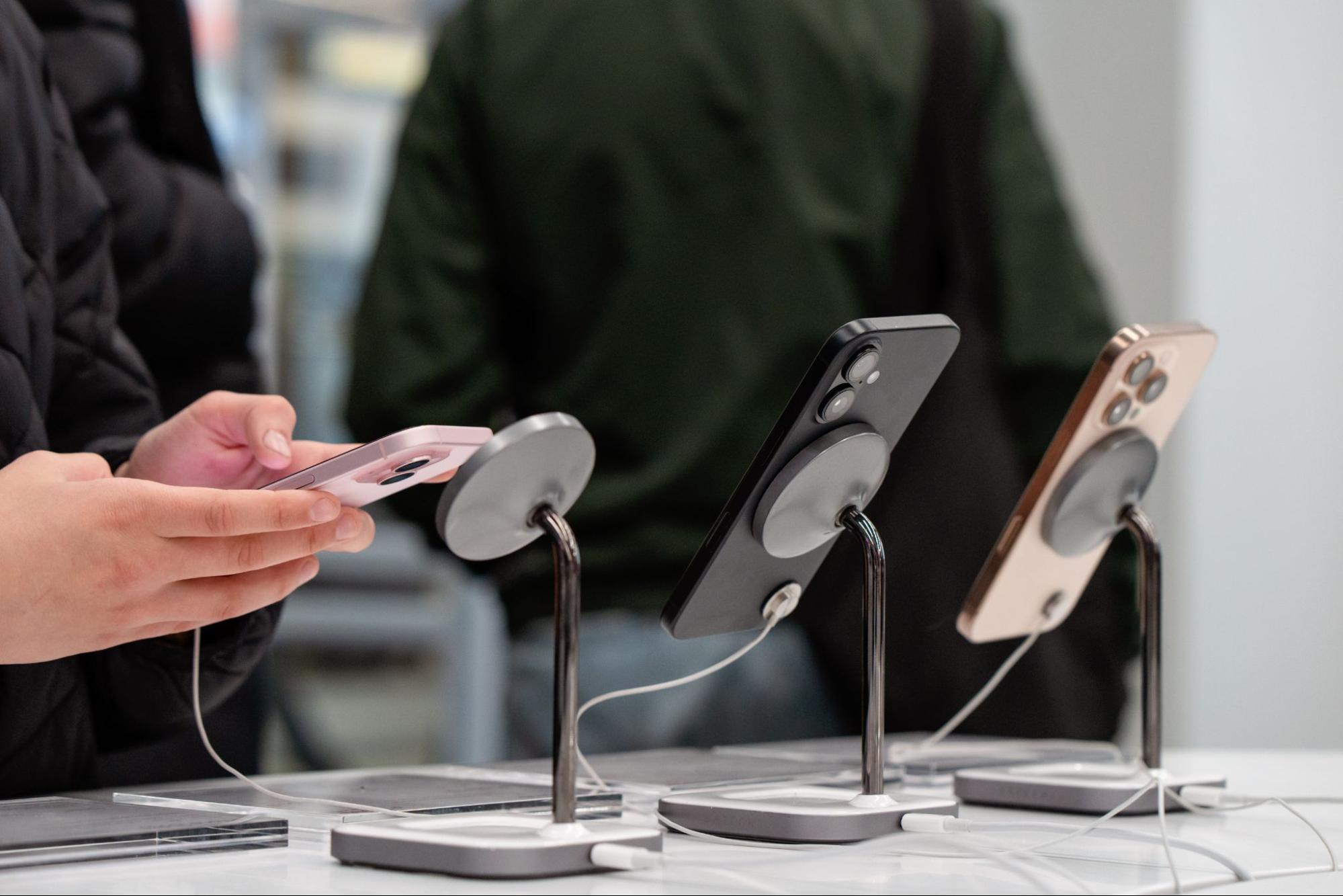 Tempat Beli Gadget dengan Cicilan Ringan, Gak Perlu Kartu Kredit