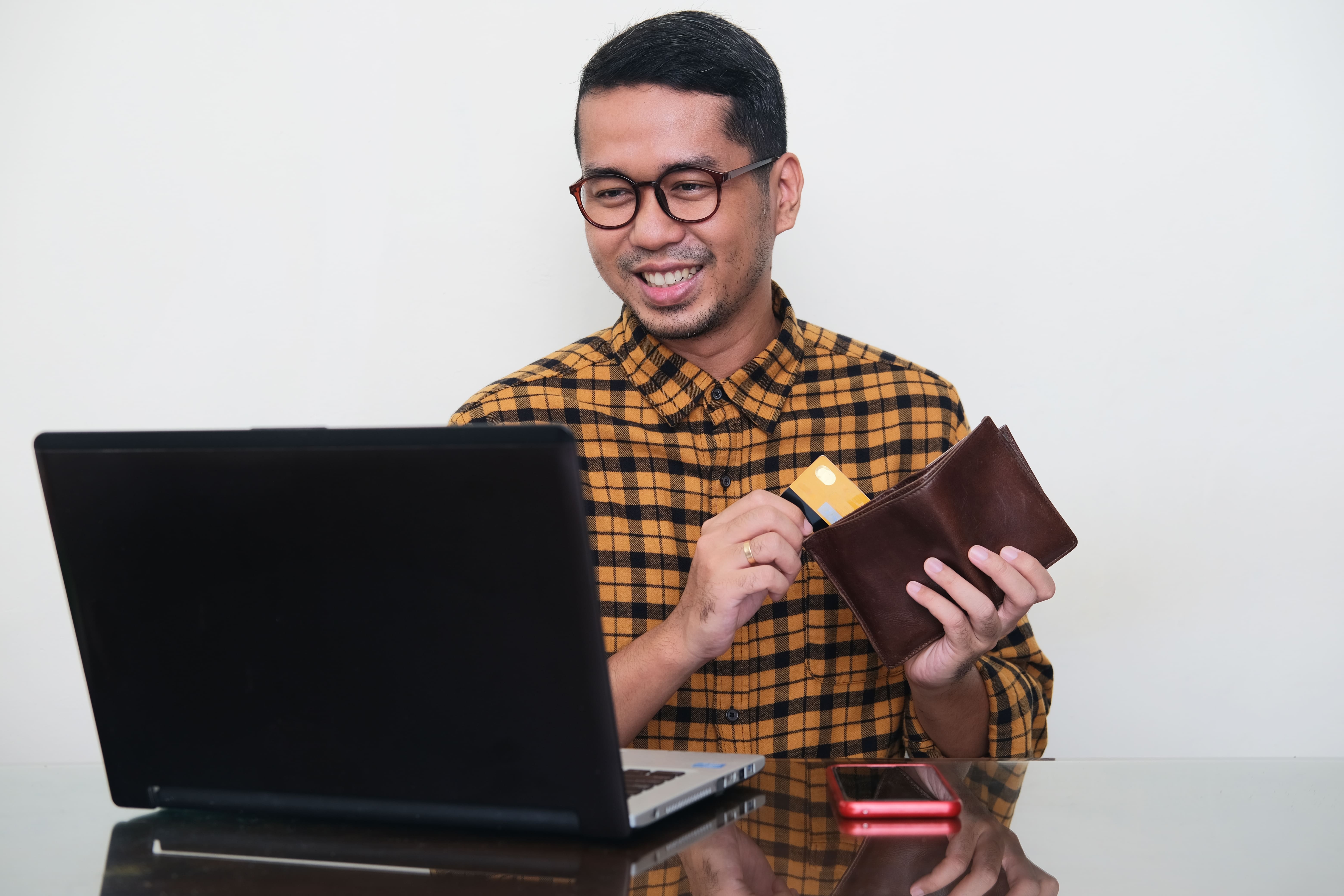7 Tips Menggunakan Kartu Kredit dengan Bijak